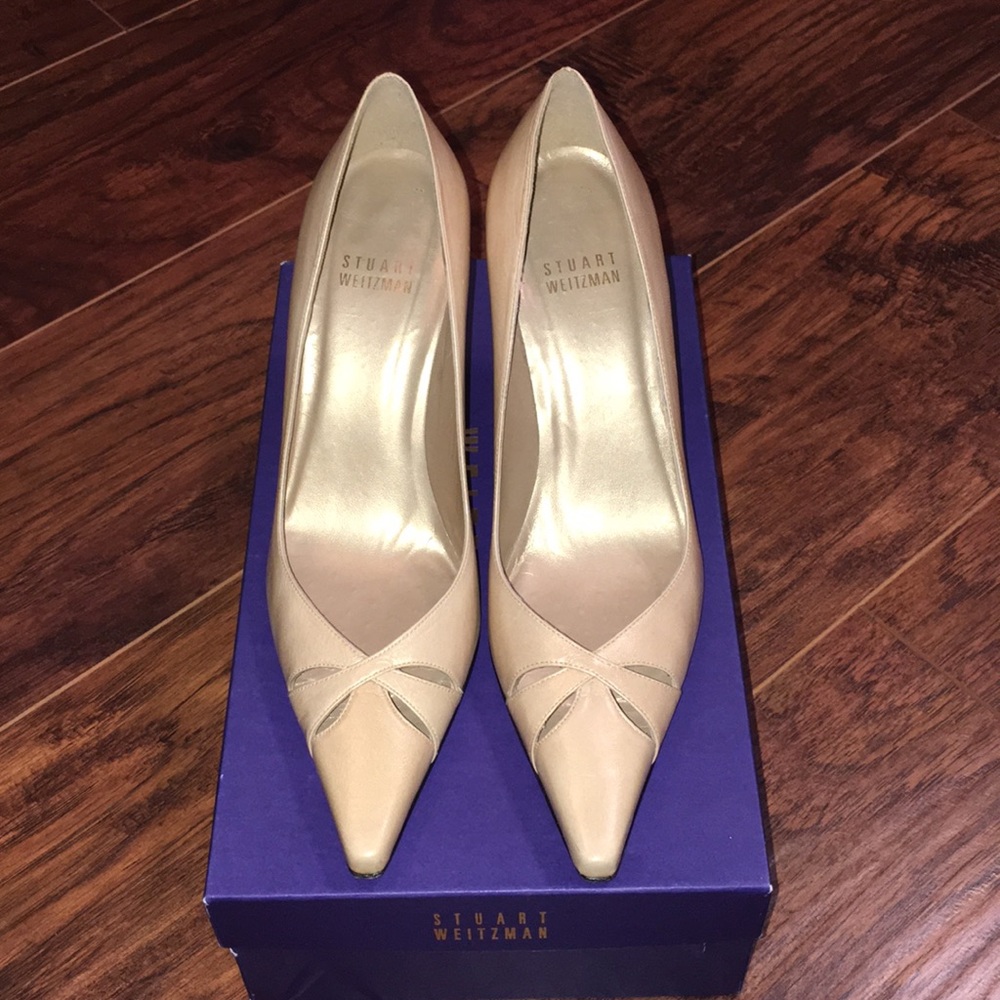 Stuart Weitzman Idol Heels size 7